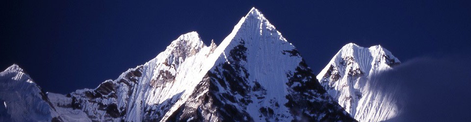 博客横幅白谣节点山峰.jpg 博客横幅白谣节点山峰.jpg